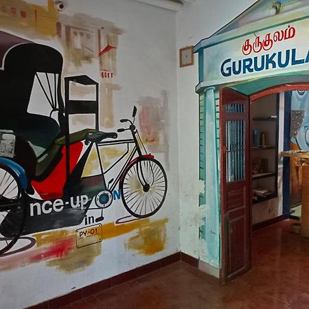 Gurukulam Hostel Пондичери Екстериор снимка