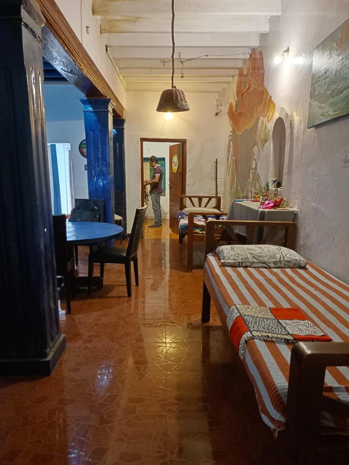 Gurukulam Hostel Пондичери Екстериор снимка