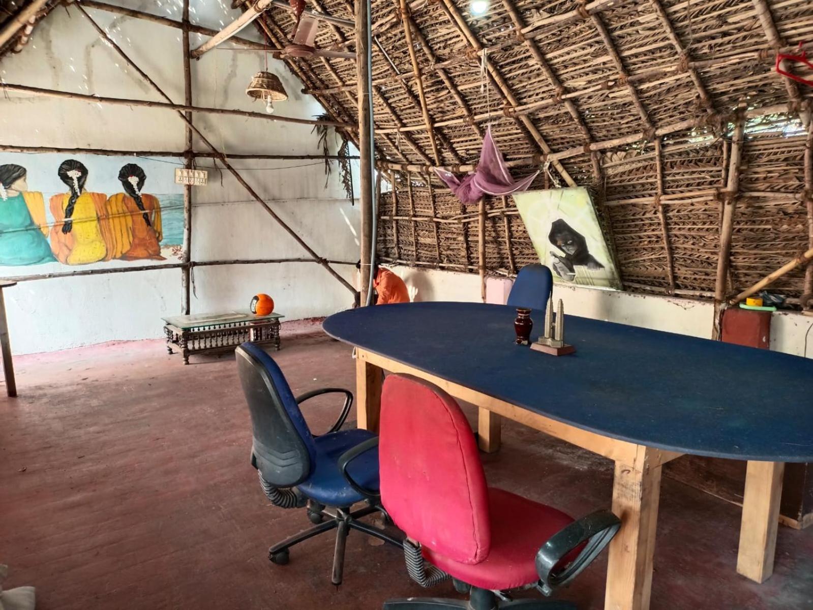 Gurukulam Hostel Пондичери Екстериор снимка