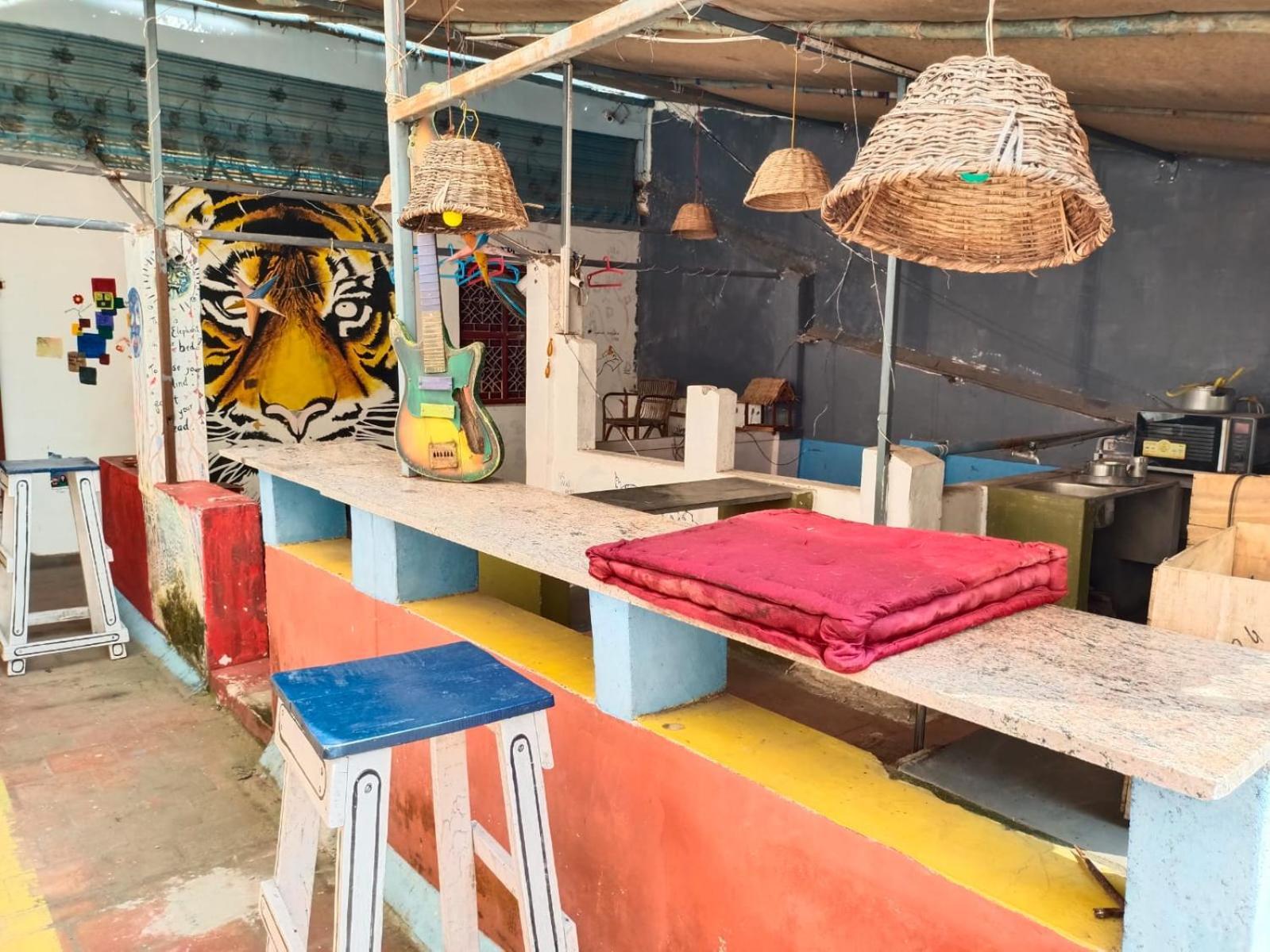 Gurukulam Hostel Пондичери Екстериор снимка